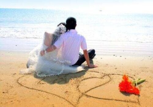 <b> 东莞私家调查：父母离婚了孩子怎么办</b>
